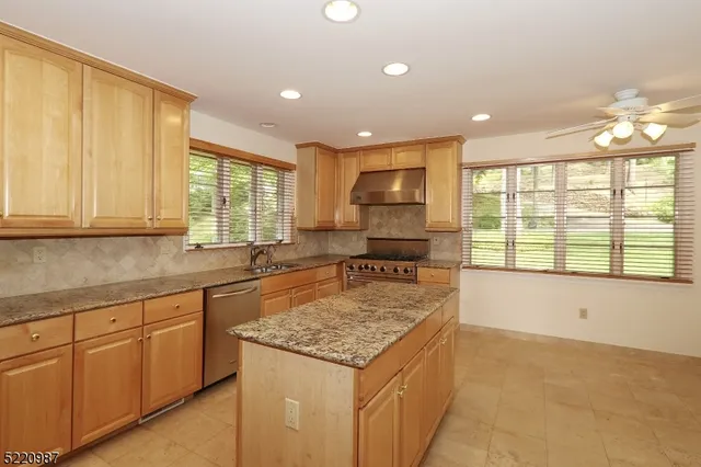 $7,200 | 100 Sagamore Road, Millburn, NJ 07041