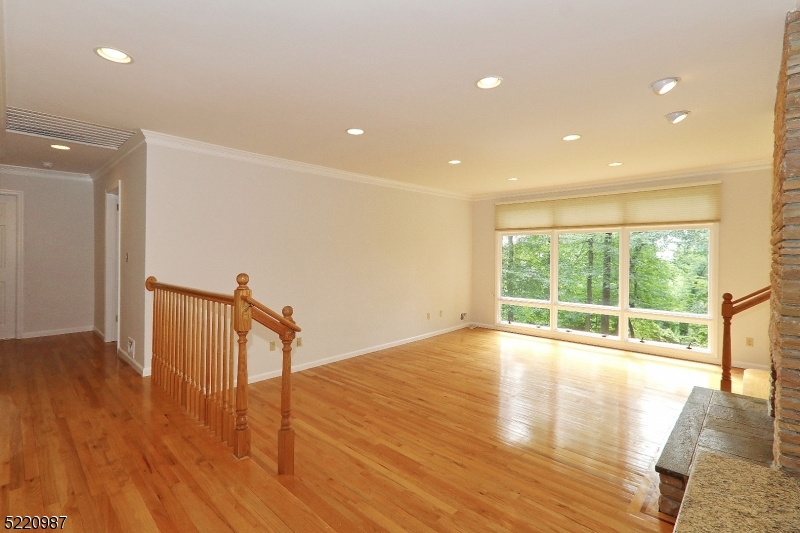 100 Sagamore Road Millburn, NJ 07041 - Photo 4 of 27