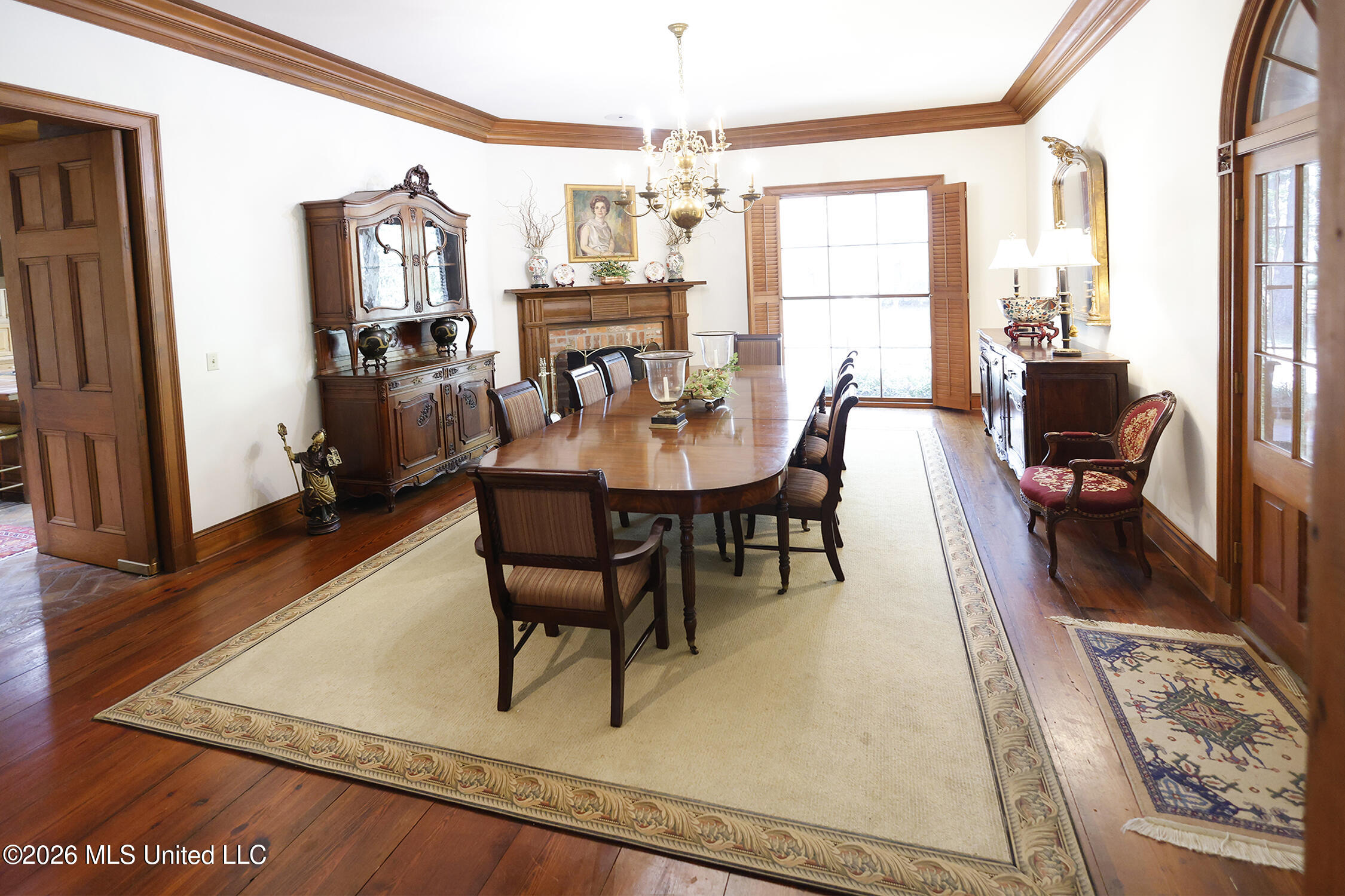 657 Zetus Road Northeast Brookhaven, MS 39601 - Photo 6 of 80 657 dining room