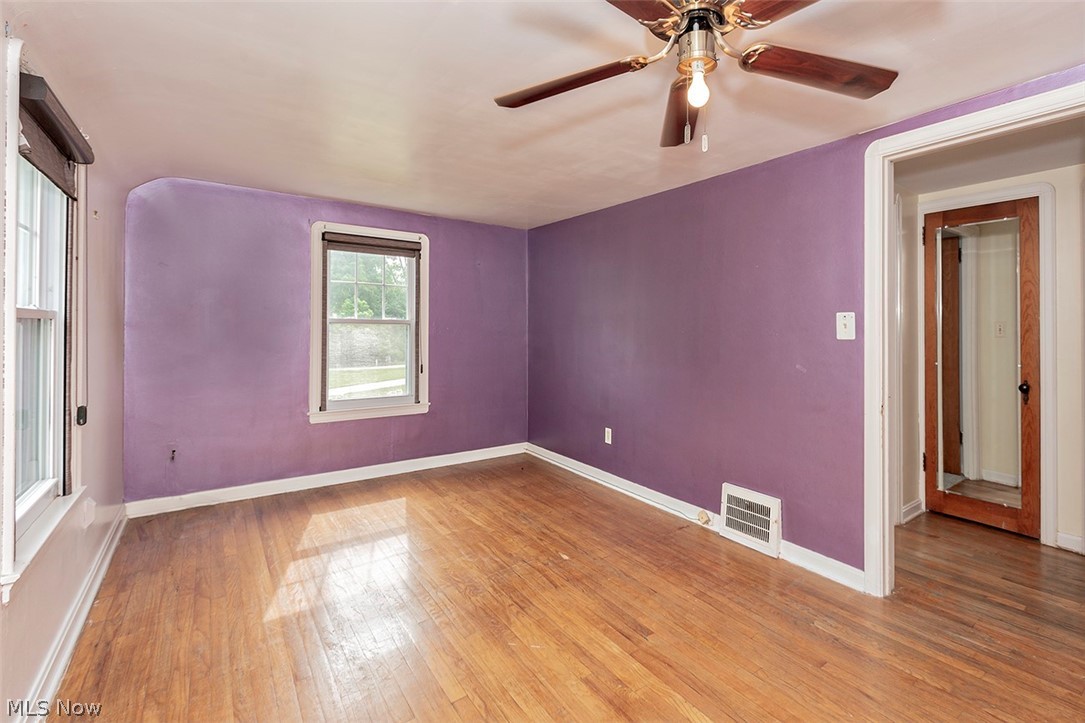 4678 Liberty Road Cleveland, OH 44121 - Photo 23 of 30 Gallery Image 23