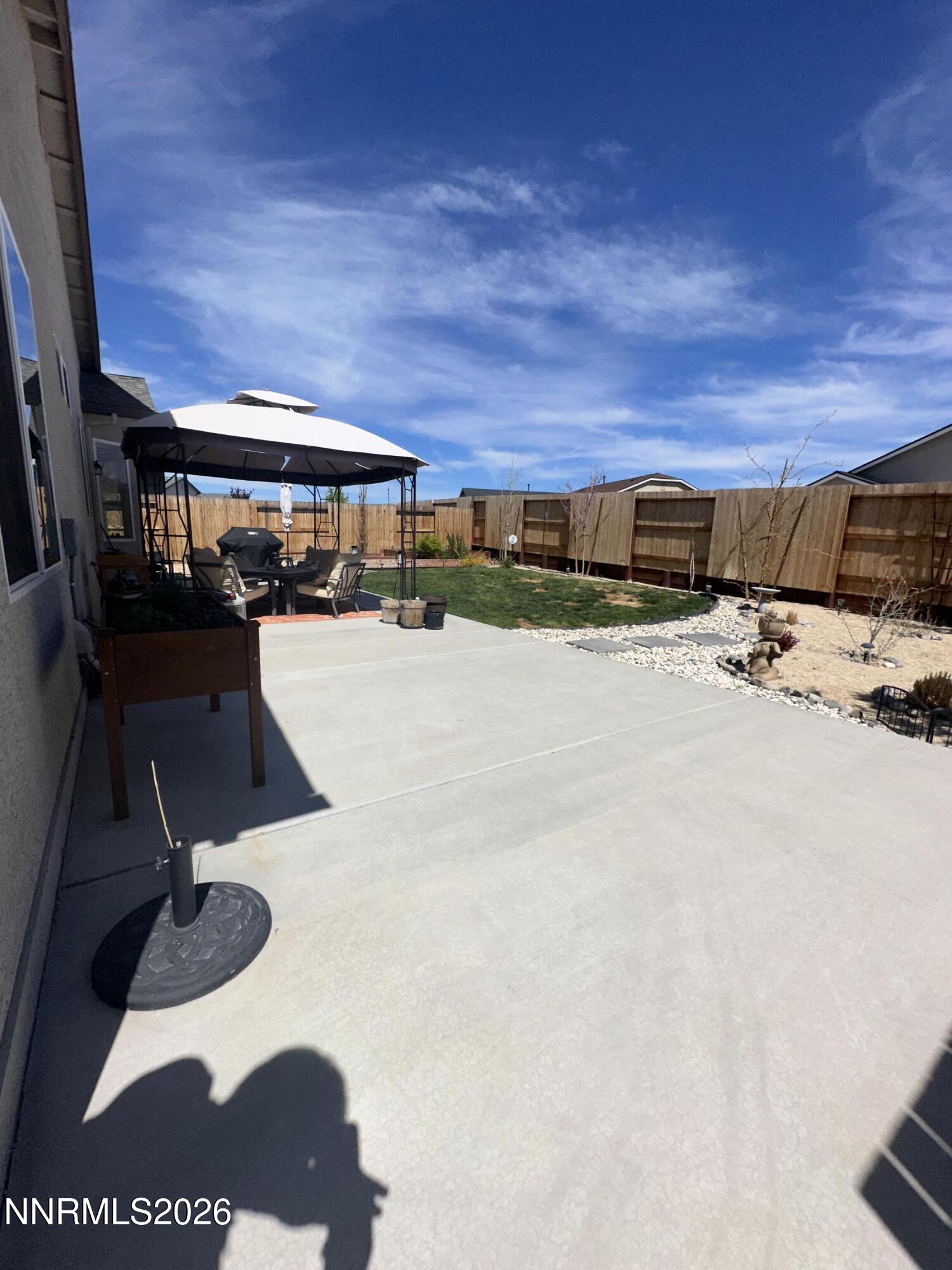 14404 Leiden Drive Reno, NV 89506 - Photo 21 of 26 Patio