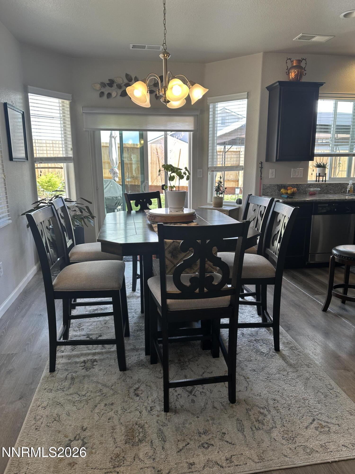 14404 Leiden Drive Reno, NV 89506 - Photo 6 of 26 Din Nook