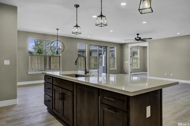 $904,900 | 1791 La Cita Way, Minden, NV 89423