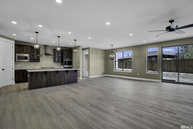 $904,900 | 1791 La Cita Way, Minden, NV 89423