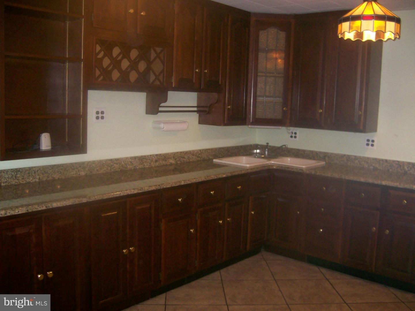 250 Andover Road Fairless Hills, PA 19030 - Photo 4 of 19 Gallery Image 4