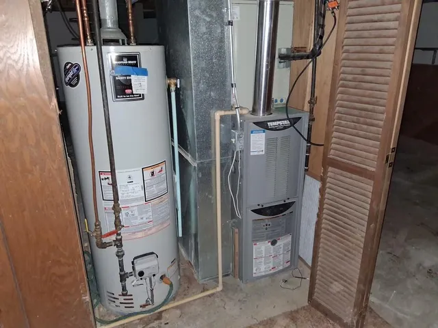 $218,000 | 230 Spruce Drive East, Annandale, MN 55302