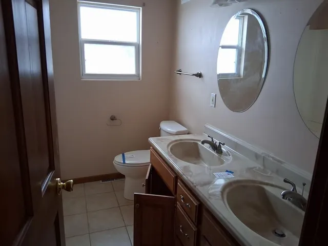 $218,000 | 230 Spruce Drive East, Annandale, MN 55302