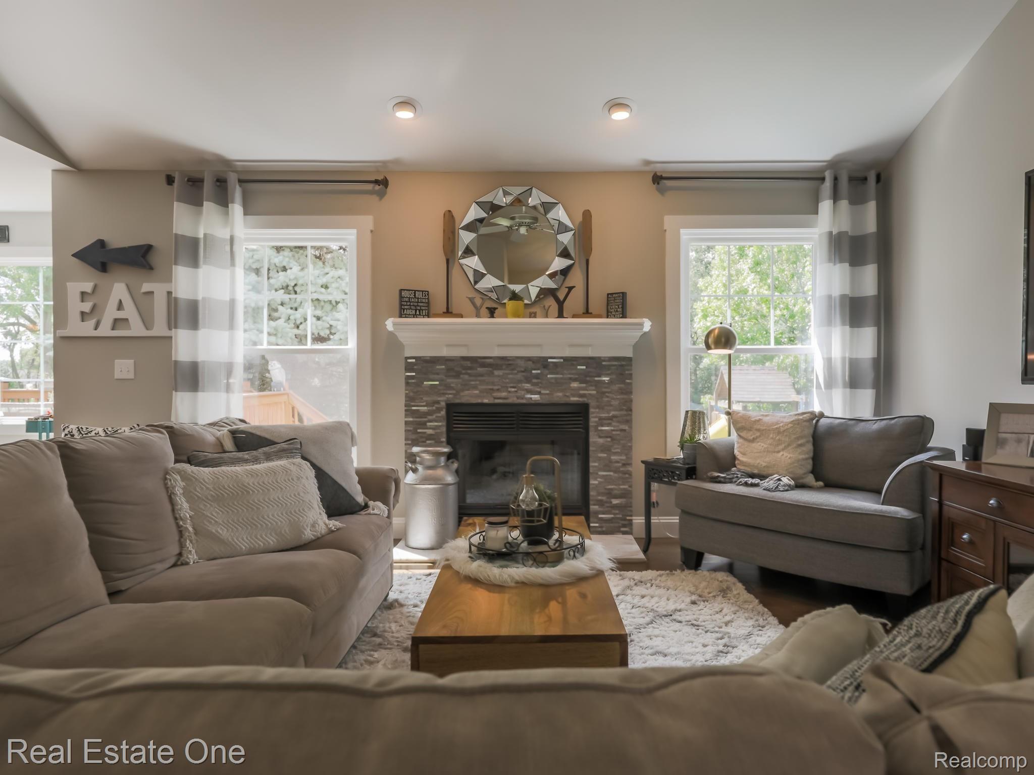 1587 West View Trail Howell, MI 48843 - Photo 11 of 53 11-WViewTrl.jpg