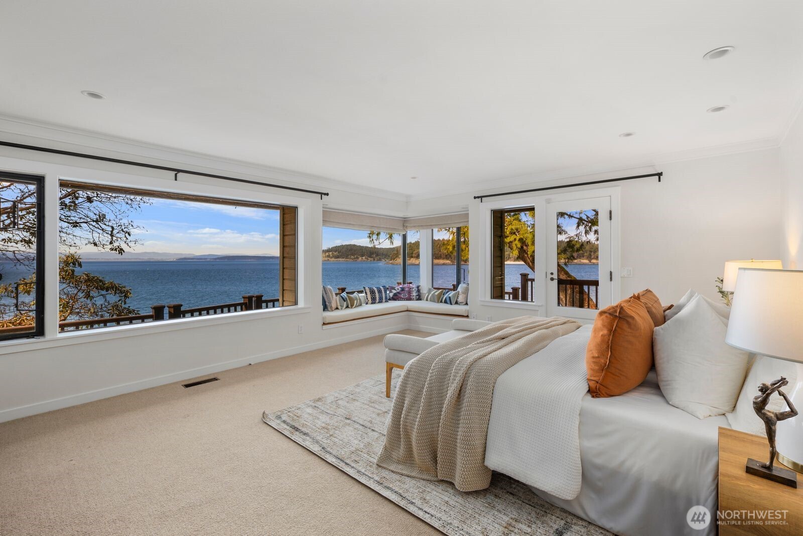 1501 Yacht Haven Road Friday Harbor, WA 98250 - Photo 16 of 40