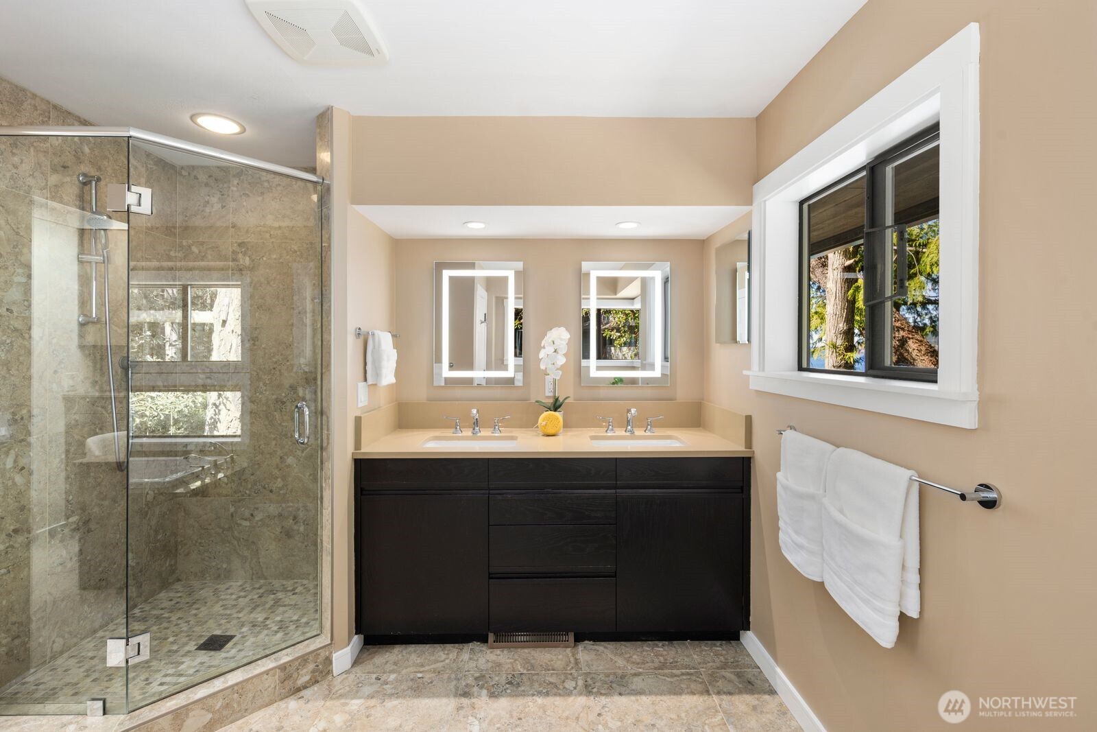 1501 Yacht Haven Road Friday Harbor, WA 98250 - Photo 21 of 40