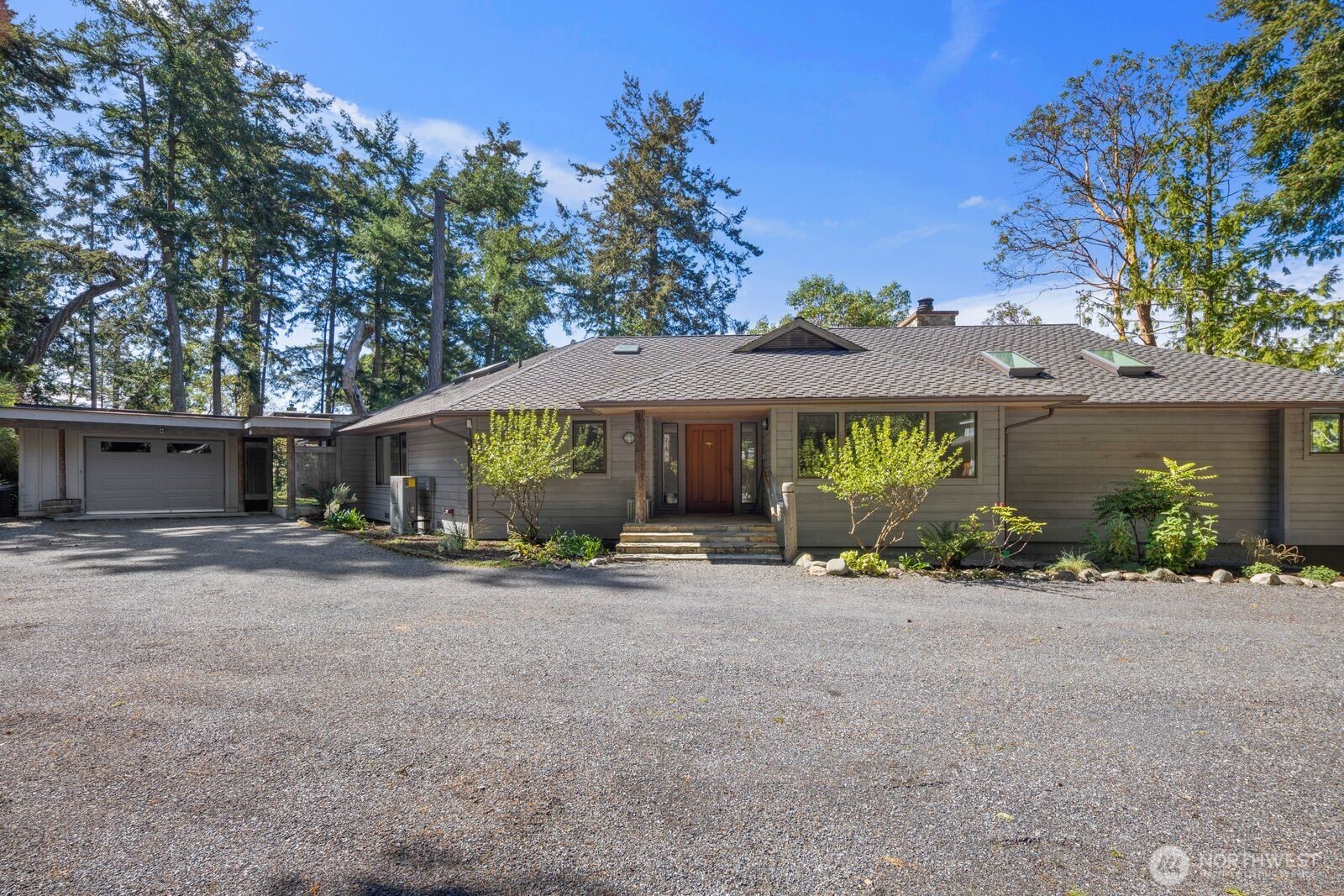 1501 Yacht Haven Road Friday Harbor, WA 98250 - Photo 34 of 40