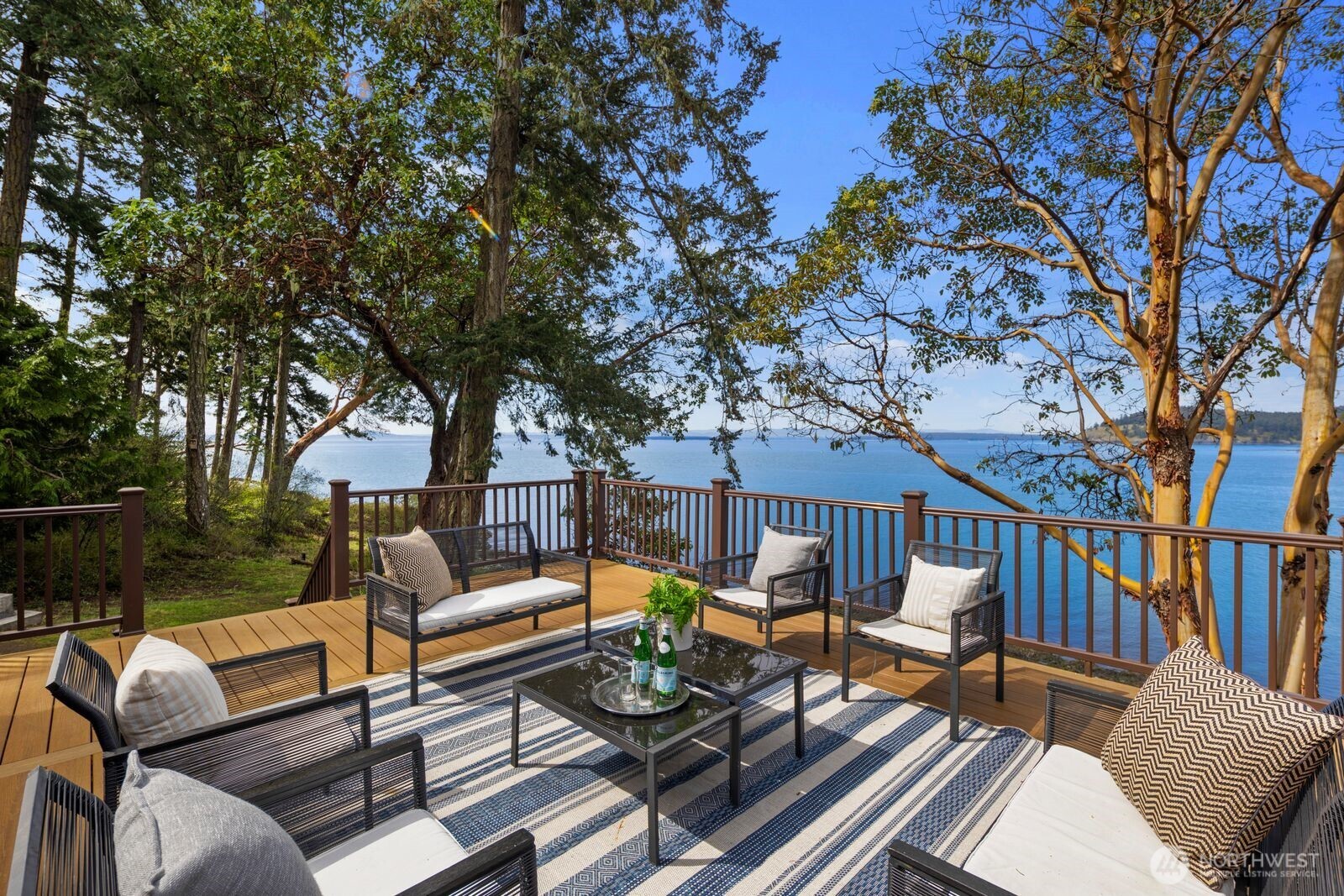 1501 Yacht Haven Road Friday Harbor, WA 98250 - Photo 4 of 40