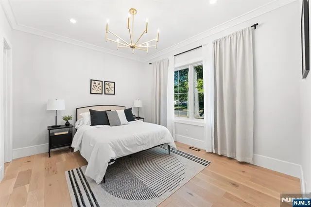 $1,849,000 | 110 Radburn Road, Glen Rock, NJ 07452