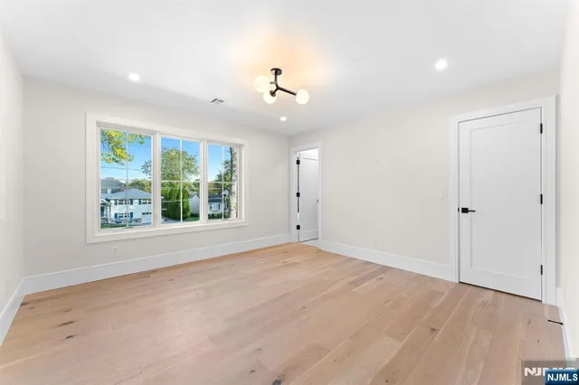 $1,849,000 | 110 Radburn Road, Glen Rock, NJ 07452