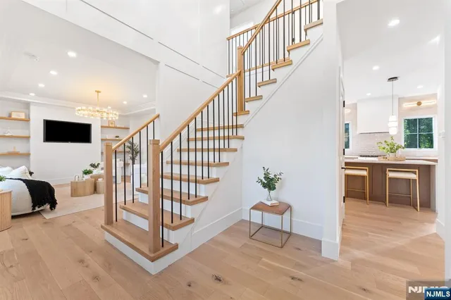 $1,849,000 | 110 Radburn Road, Glen Rock, NJ 07452