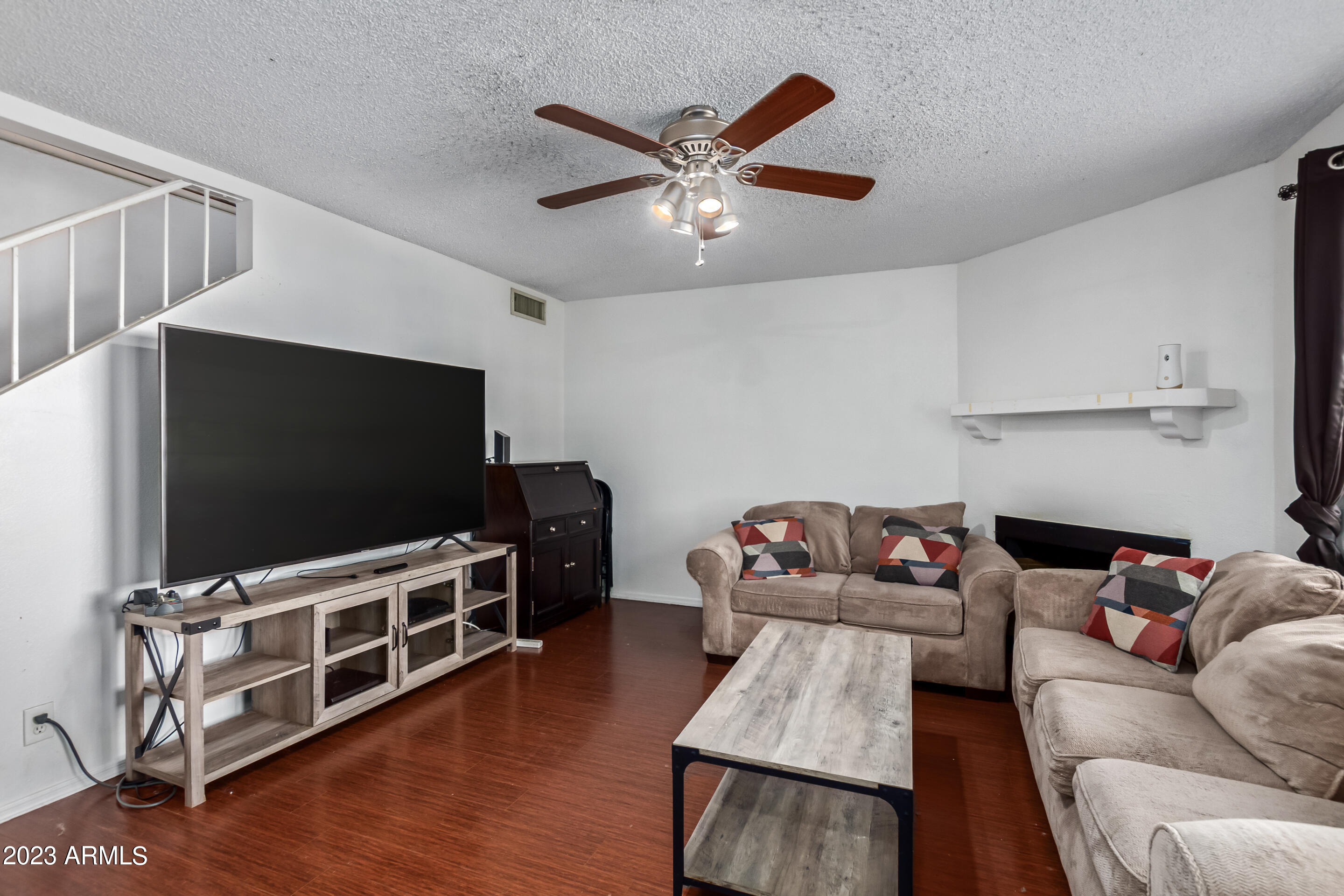 6262 East Brown Road, Unit 59 Mesa, AZ 85205 - Photo 7 of 34 12 - Brown
