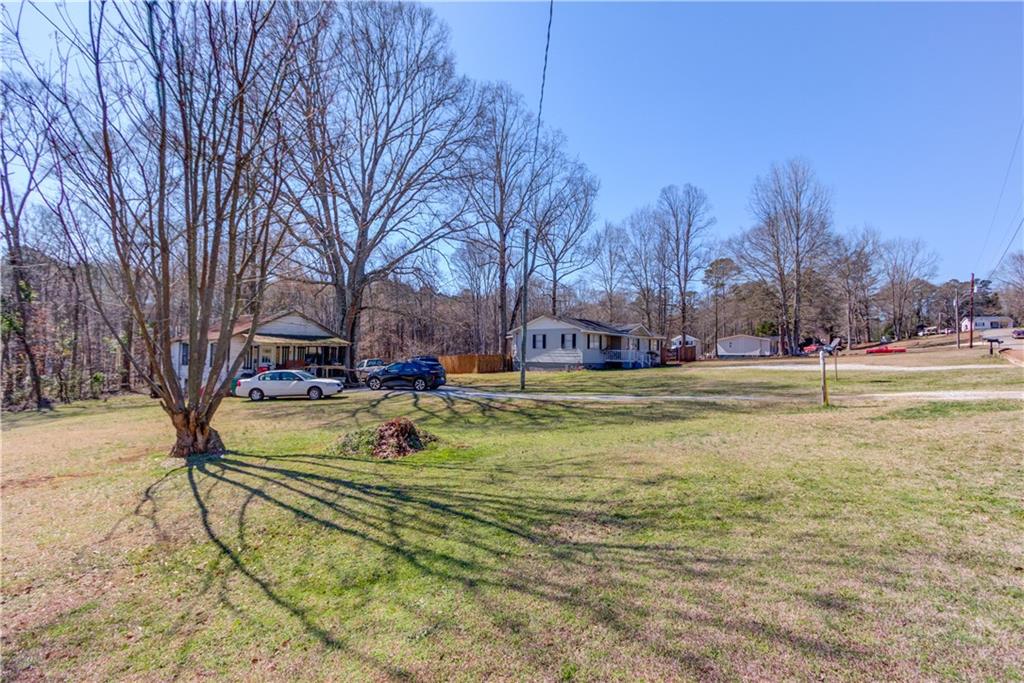 382 Dixie Red Avenue Jefferson, GA 30549 - Photo 2 of 8