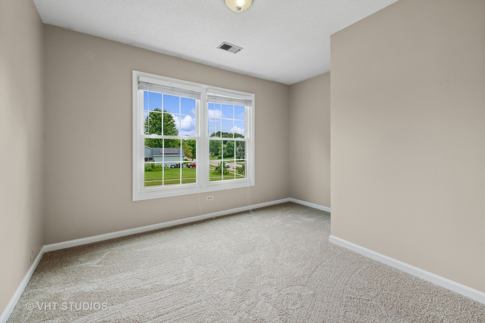 808 Burr Oak Circle Cary, IL 60013 - Photo 14 of 20