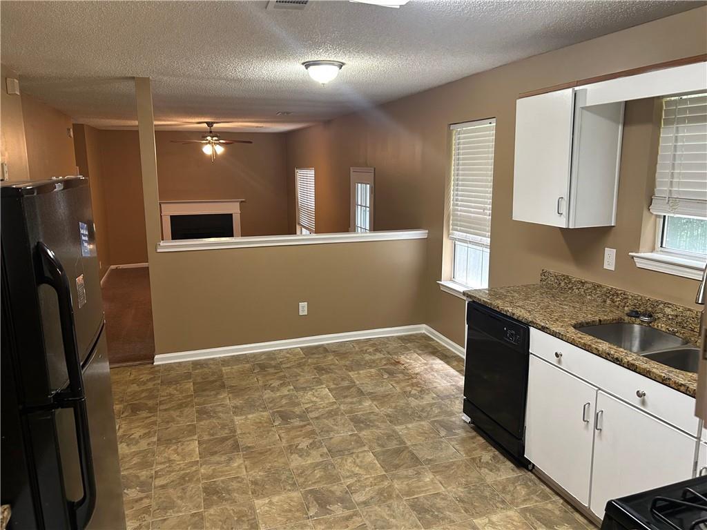 2420 Briar Knoll Road Lithonia, GA 30058 - Photo 6 of 15