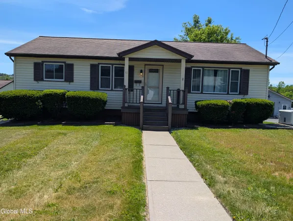 $224,900 | 12 Goodrich Avenue, Fort Plain, NY 13339