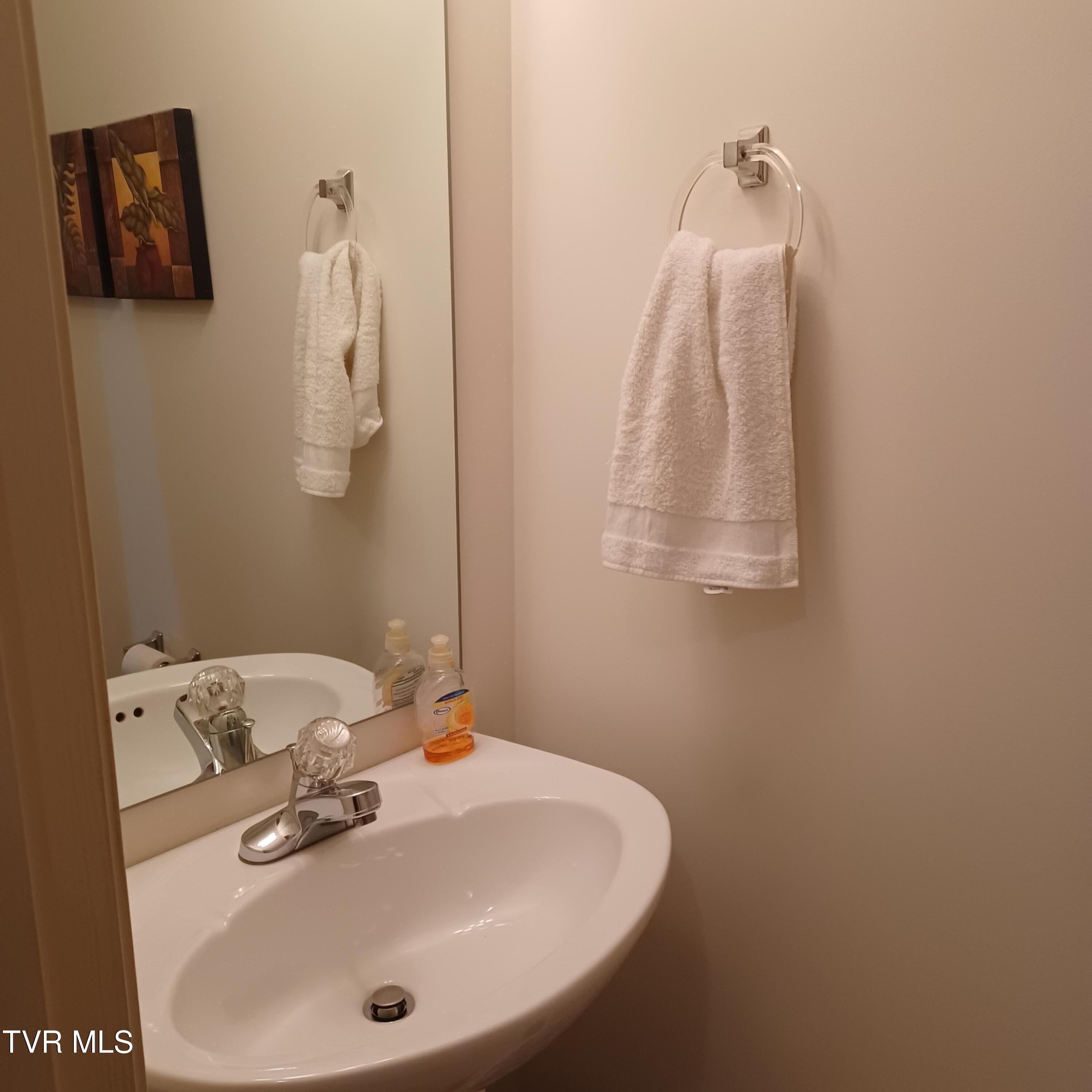 23 Pepper Ridge Court, Unit 23 Johnson City, TN 37615 - Photo 9 of 23 20260226_103918