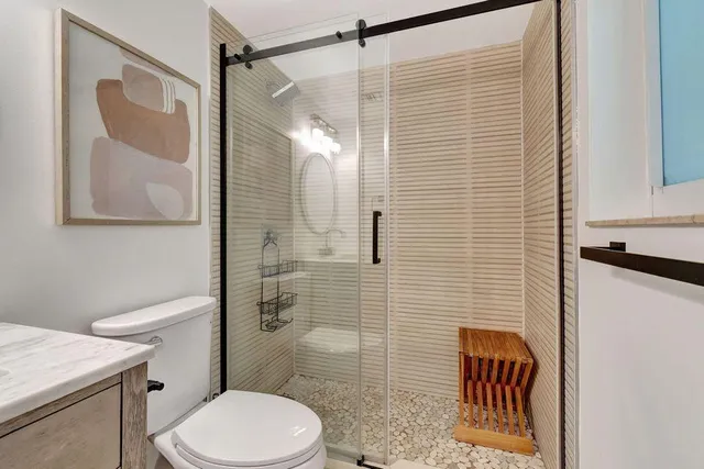 $3,800 | 49 Southeast 7th Avenue, Unit 2, Delray Beach, FL 33483