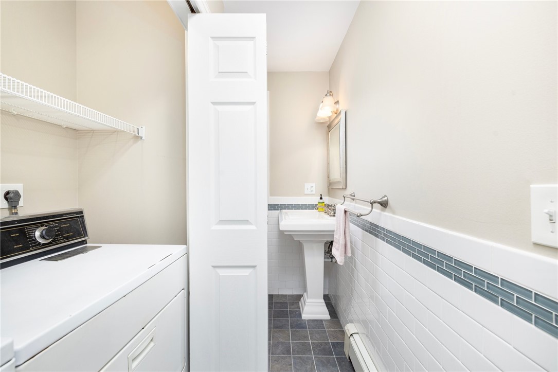 32 East Avenue, Unit A Westerly, RI 02891 - Photo 8 of 33