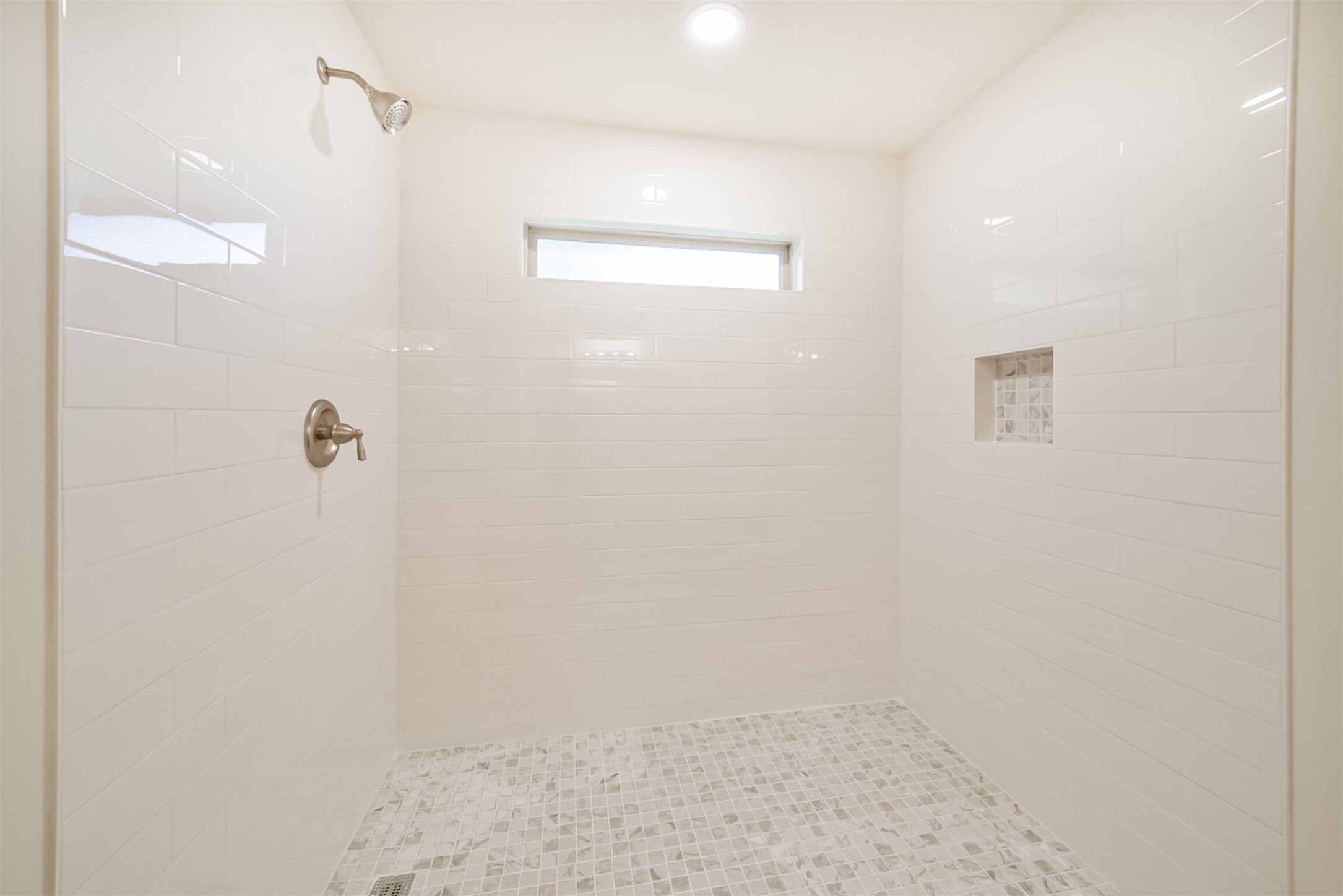 1011 Baltic Lane Houston, TX 77090 - Photo 29 of 43 a bathroom with a shower