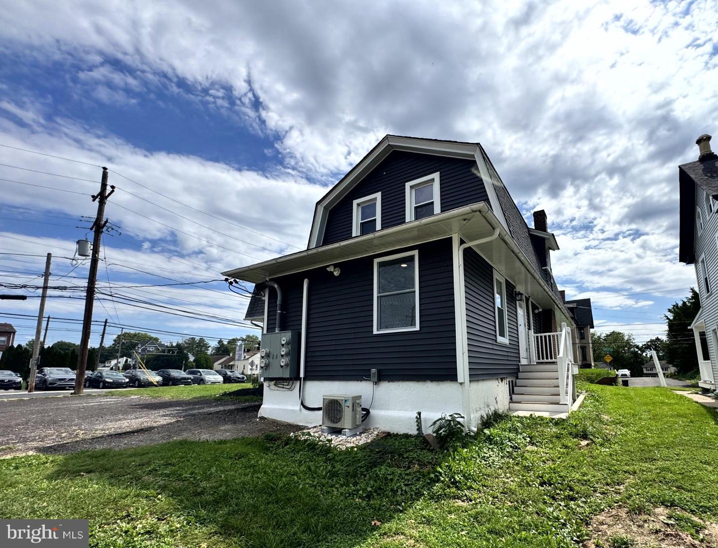 77 Byberry Road Hatboro, PA 19040 - Photo 4 of 33 Gallery Image 4