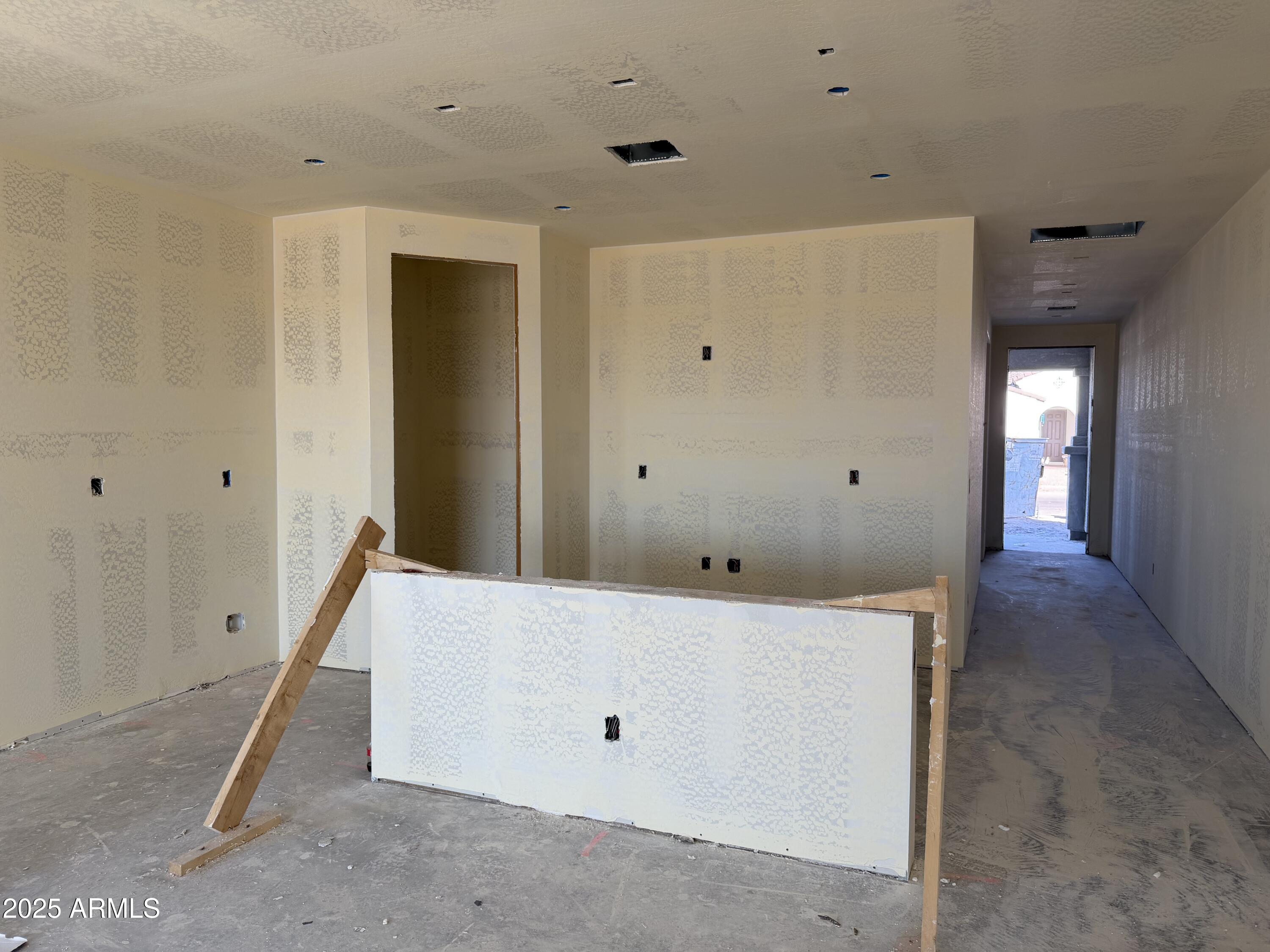 5613 West Hopi Trail Laveen, AZ 85339 - Photo 6 of 25 a view of room