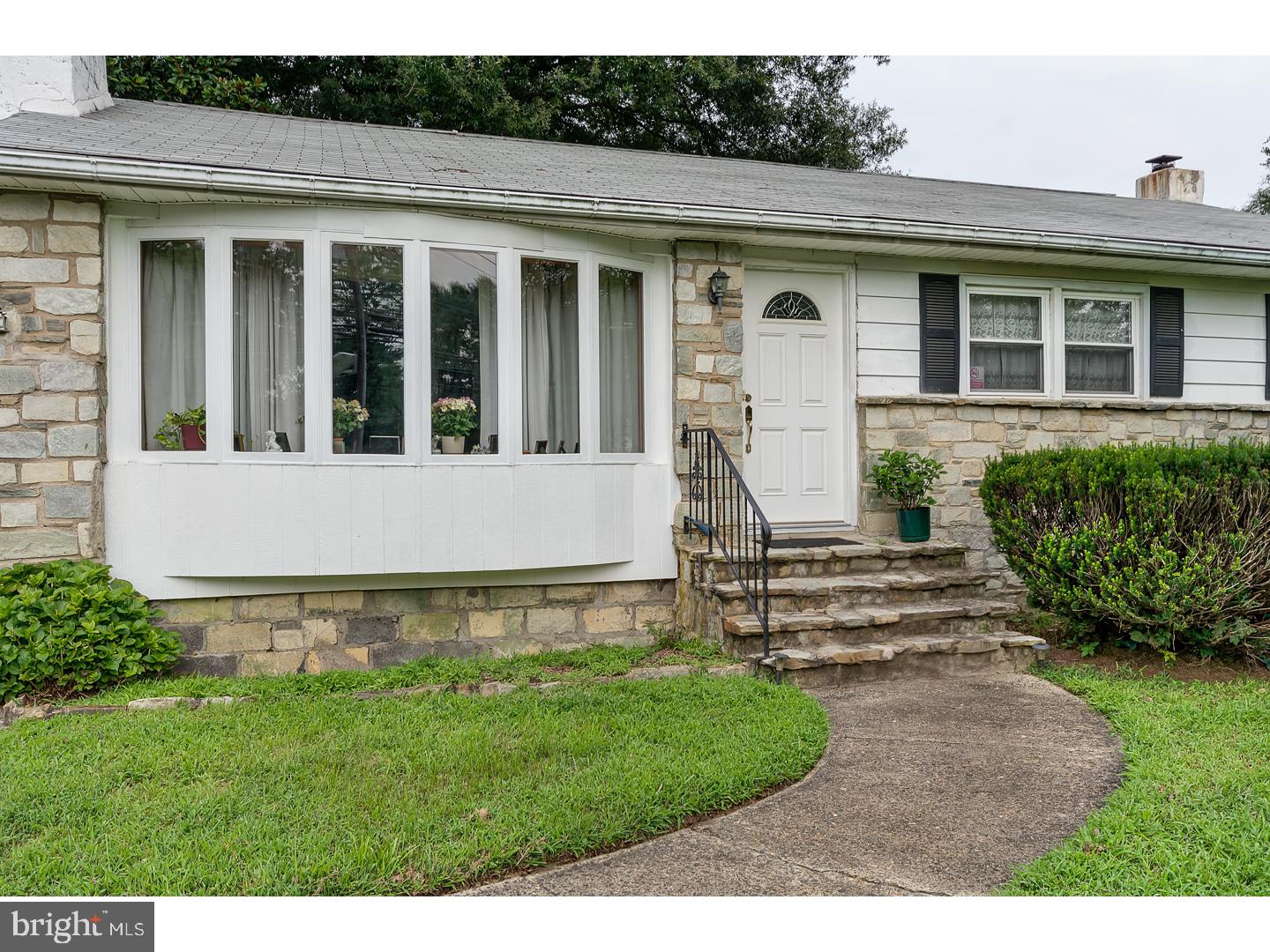 605 Union Mill Road Mount Laurel, NJ 08054 - Photo 2 of 22 Gallery Image 2