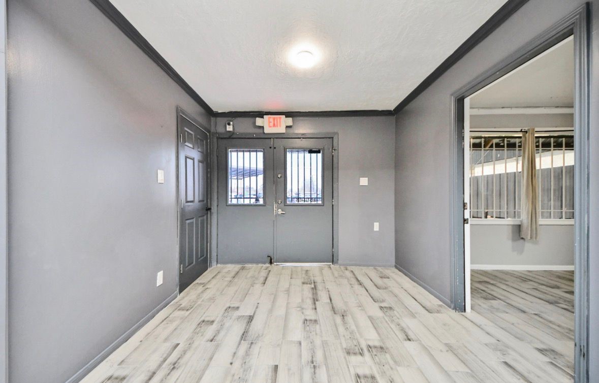 5622 West Montgomery Road Houston, TX 77091 - Photo 5 of 14