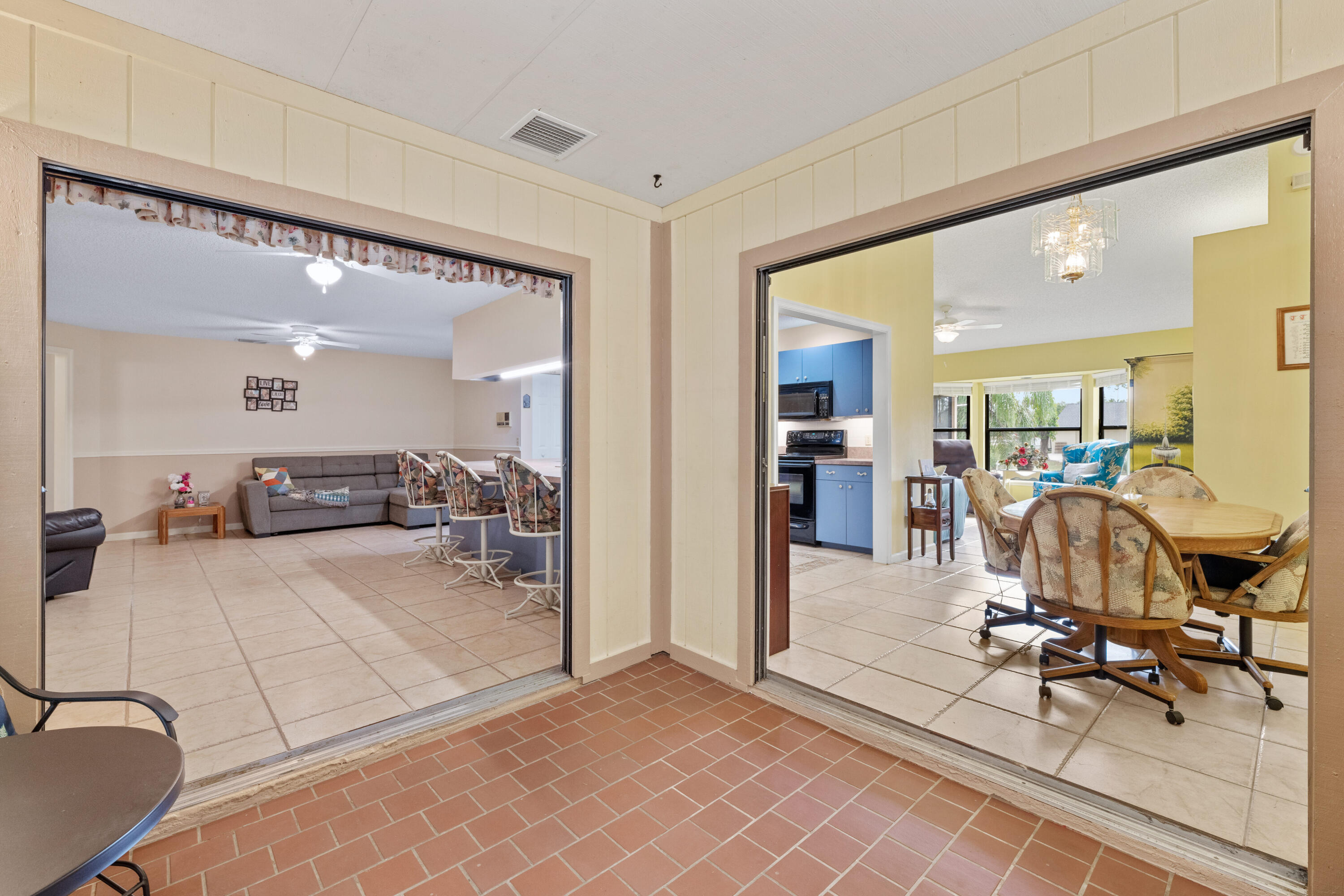 16887 West Cornwall Drive Loxahatchee, FL 33470 - Photo 25 of 37 a view of a living room and dining room