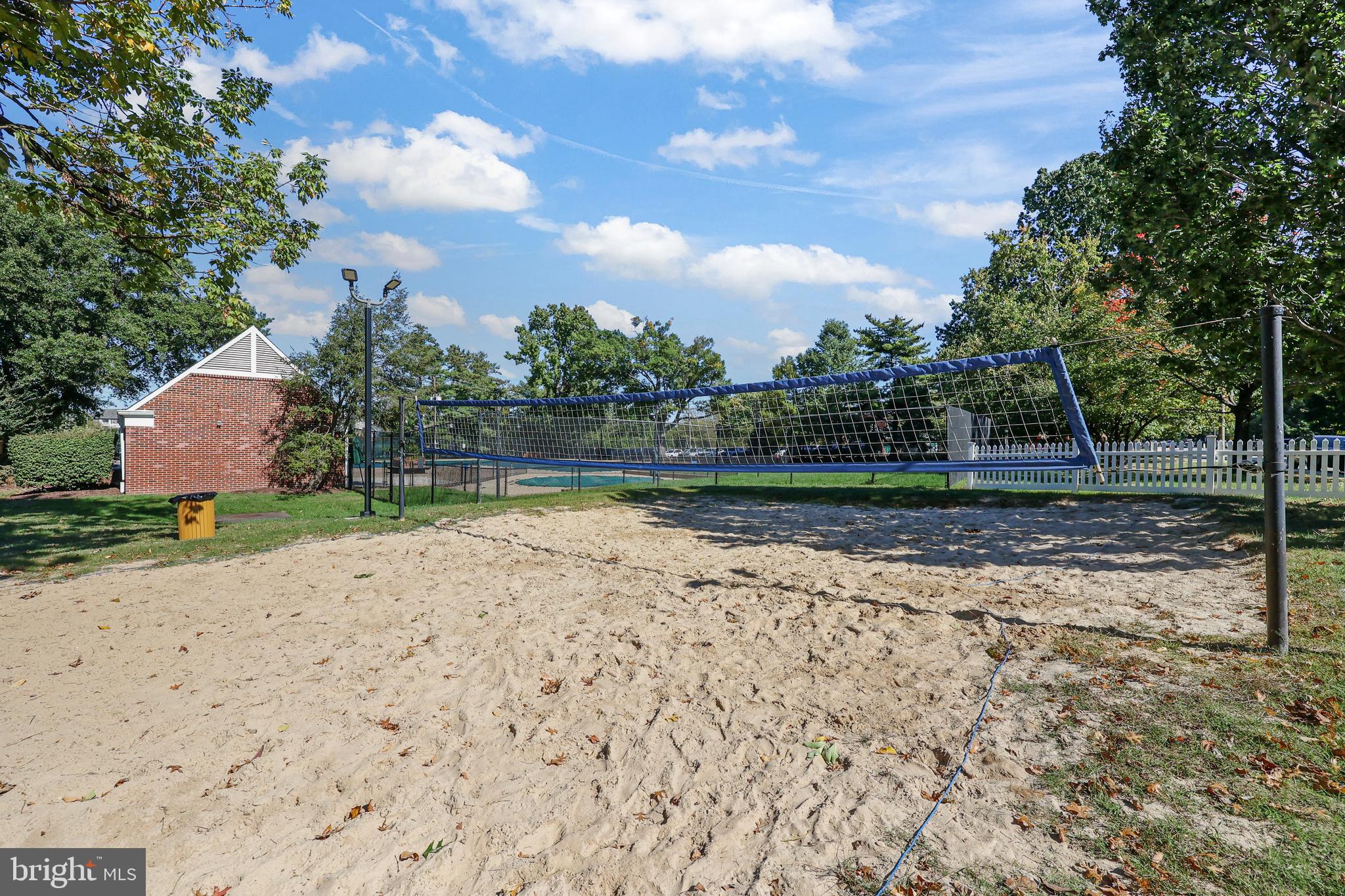 3519 Valley Drive Alexandria, VA 22302 - Photo 23 of 54 a view of a yard with wooden fence
