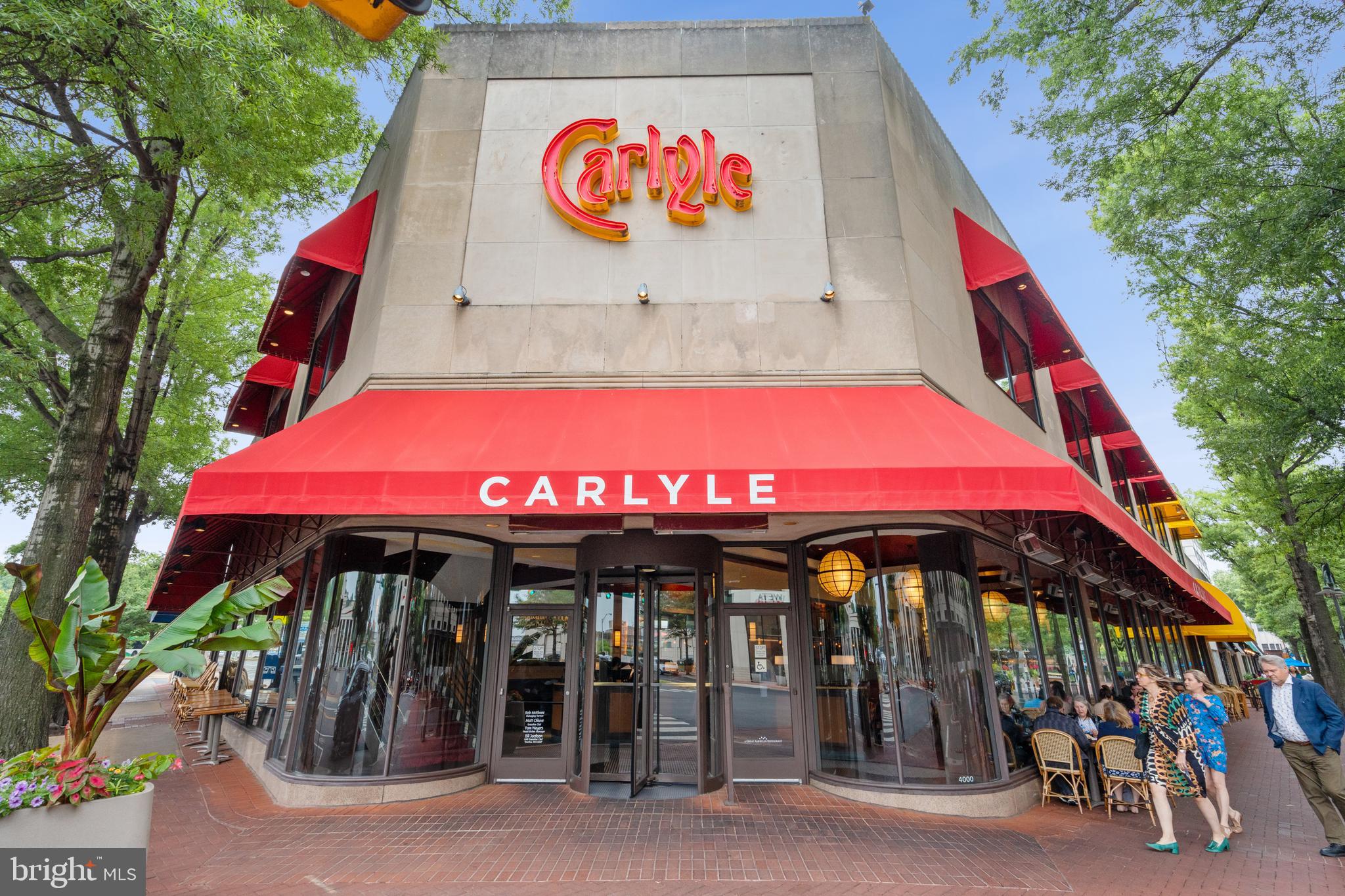 3519 Valley Drive Alexandria, VA 22302 - Photo 45 of 54 a view of street with sitting area