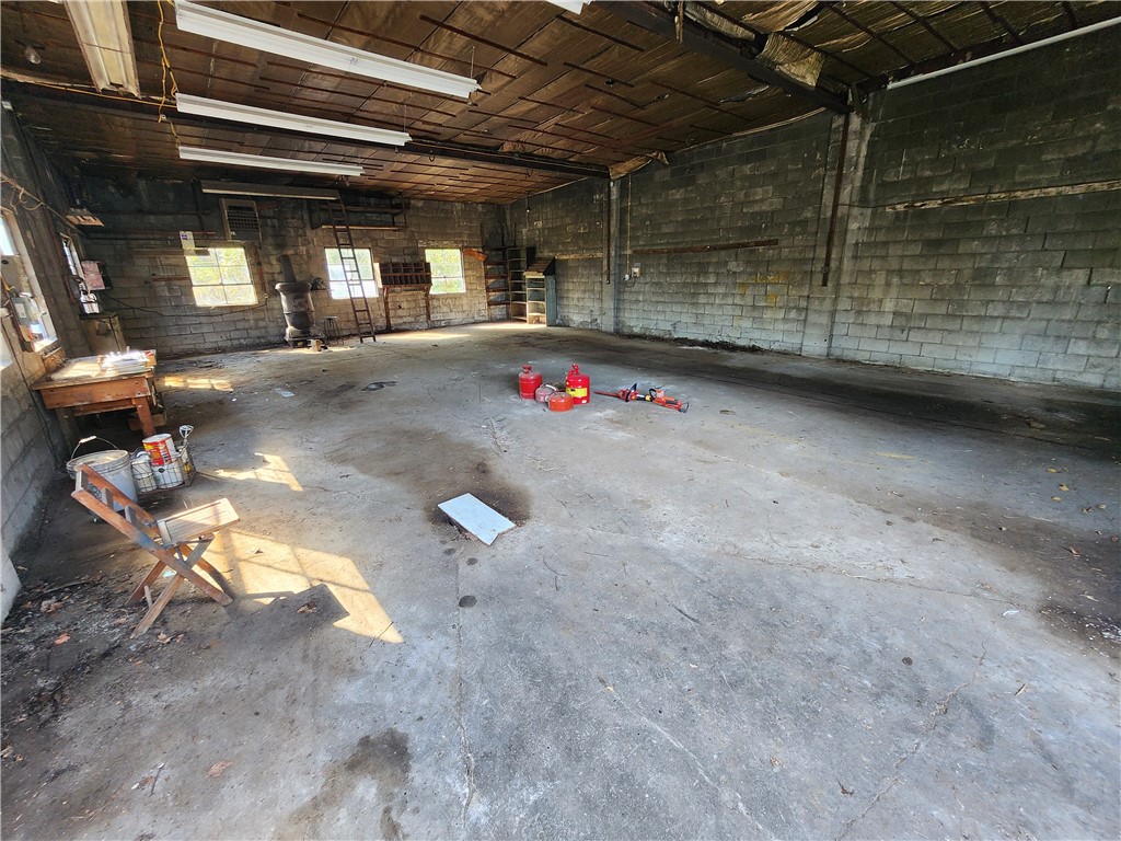 178 Main Street Mount Morris, NY 14510 - Photo 33 of 44