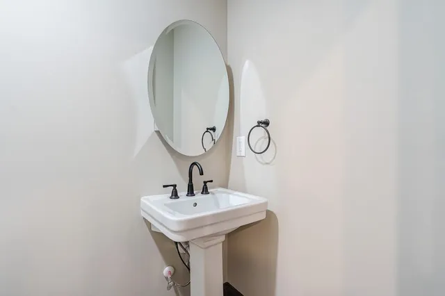 $338,500 | 34 Depot Street, Unit 21, Hartwell, GA 30643