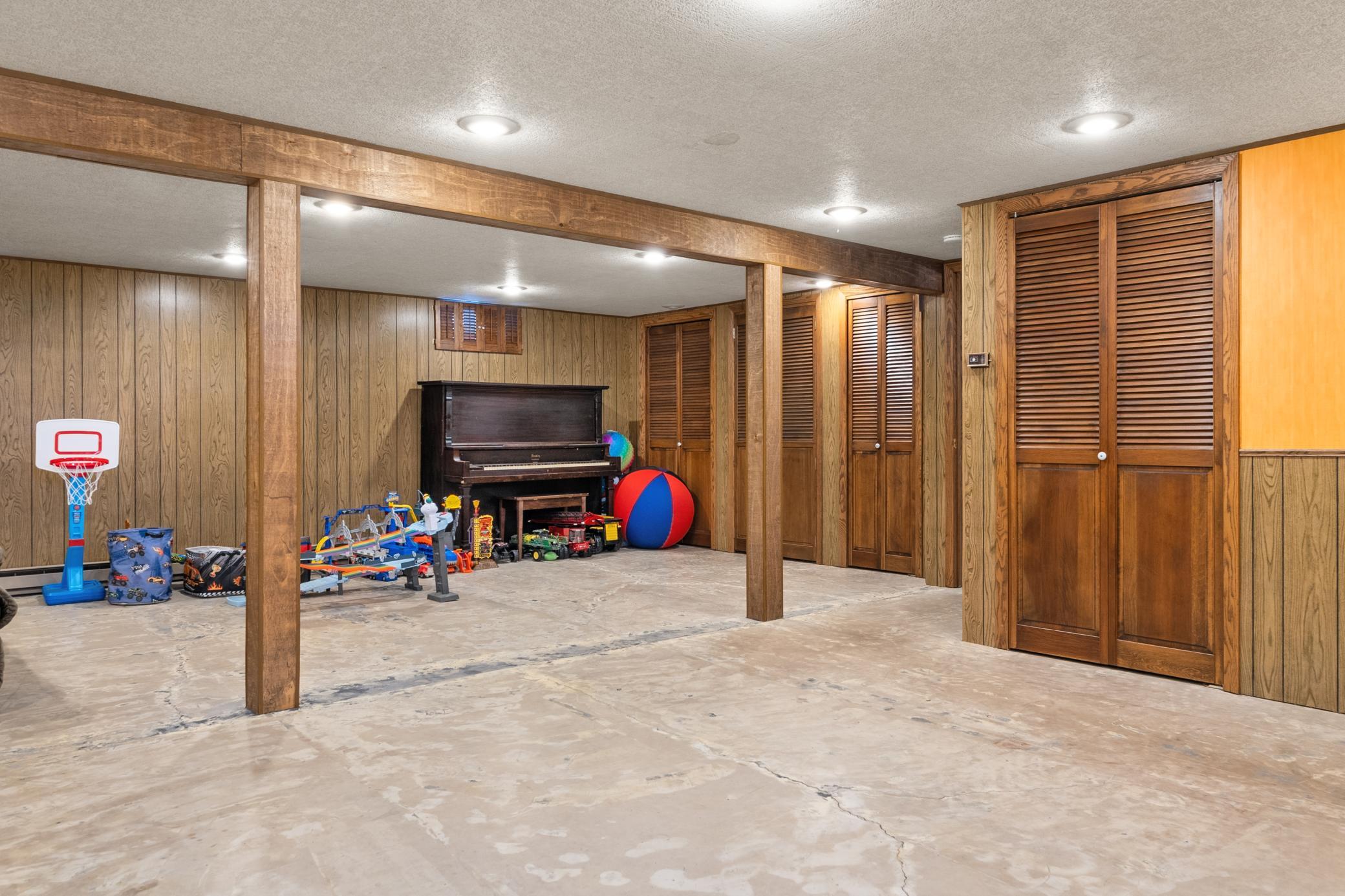306 6th Street Finley, ND 58230 - Photo 20 of 30