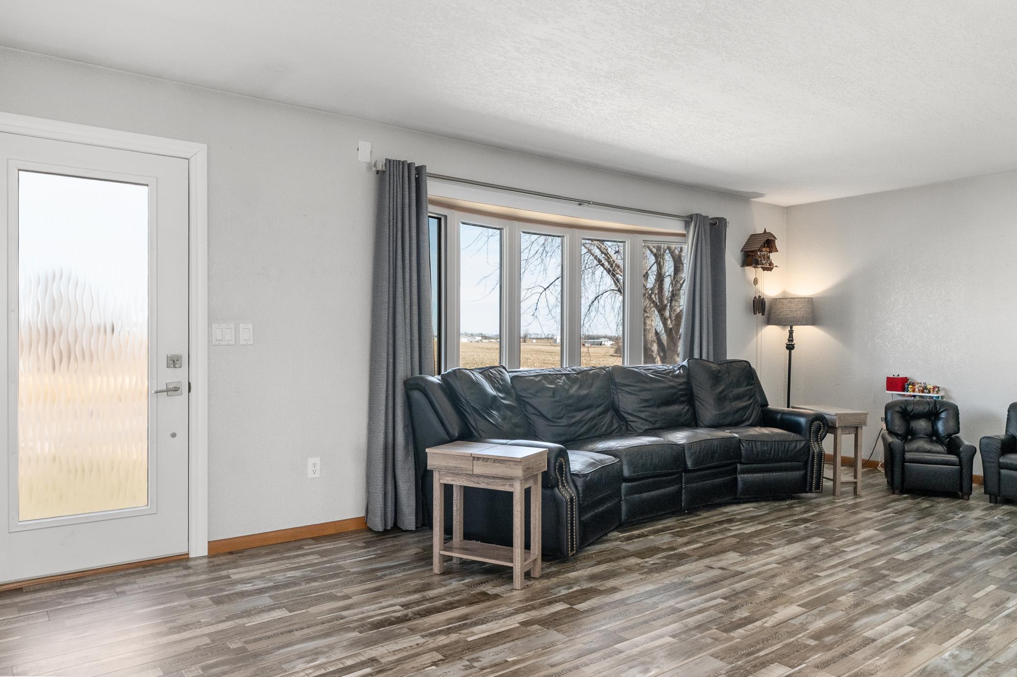 306 6th Street Finley, ND 58230 - Photo 2 of 30