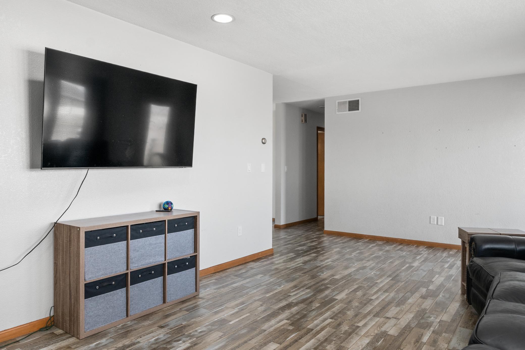 306 6th Street Finley, ND 58230 - Photo 4 of 30