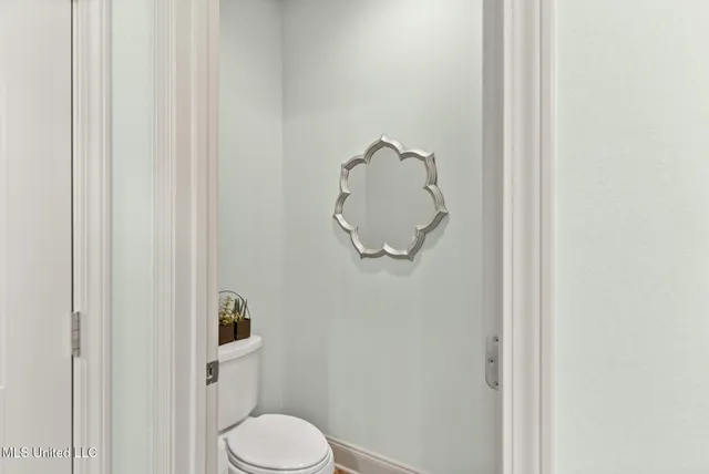 $419,000 | 14 East Yellowstone Road, Hattiesburg, MS 39402