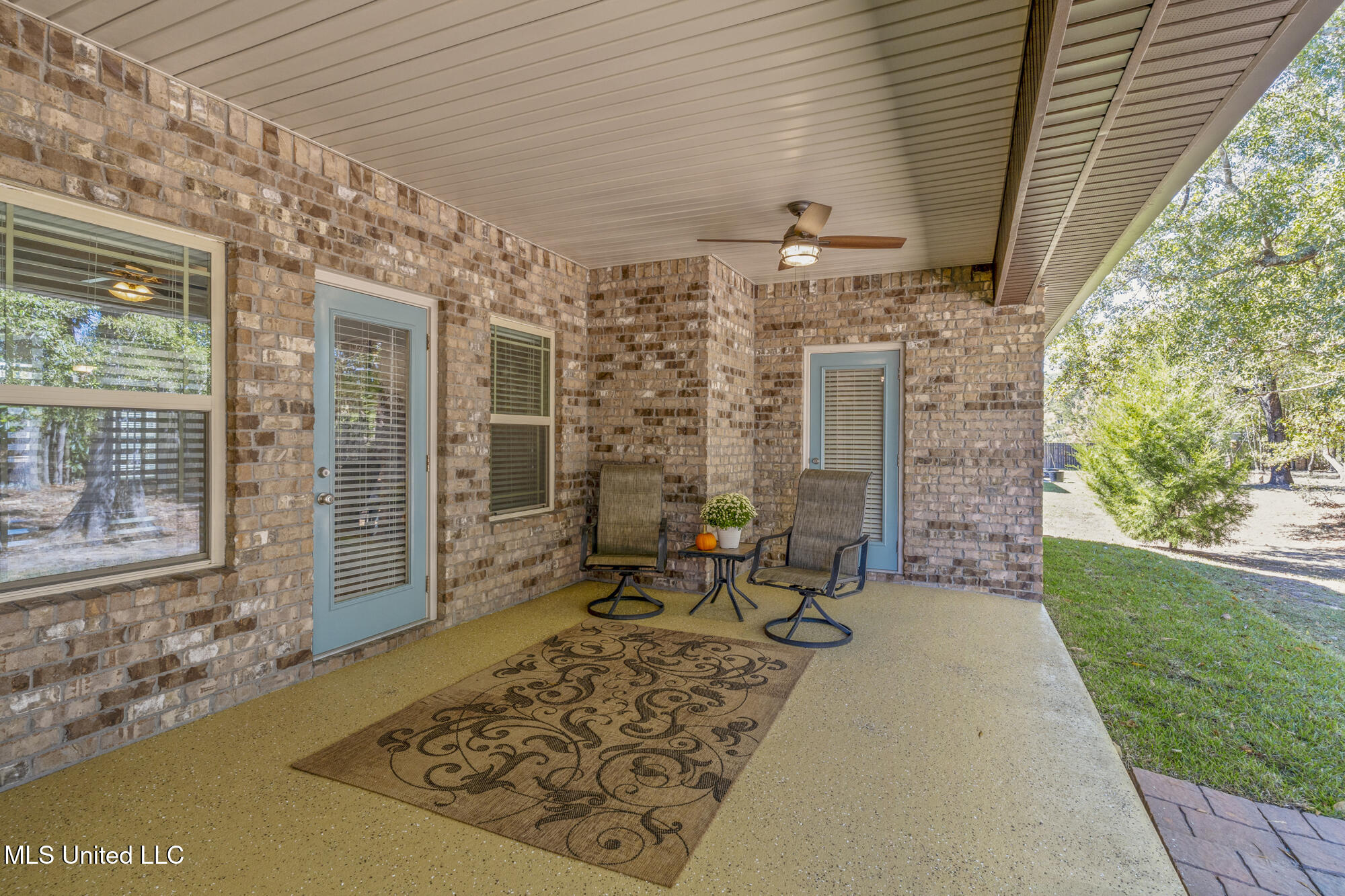 14 East Yellowstone Road Hattiesburg, MS 39402 - Photo 33 of 48 ghubphoto_042