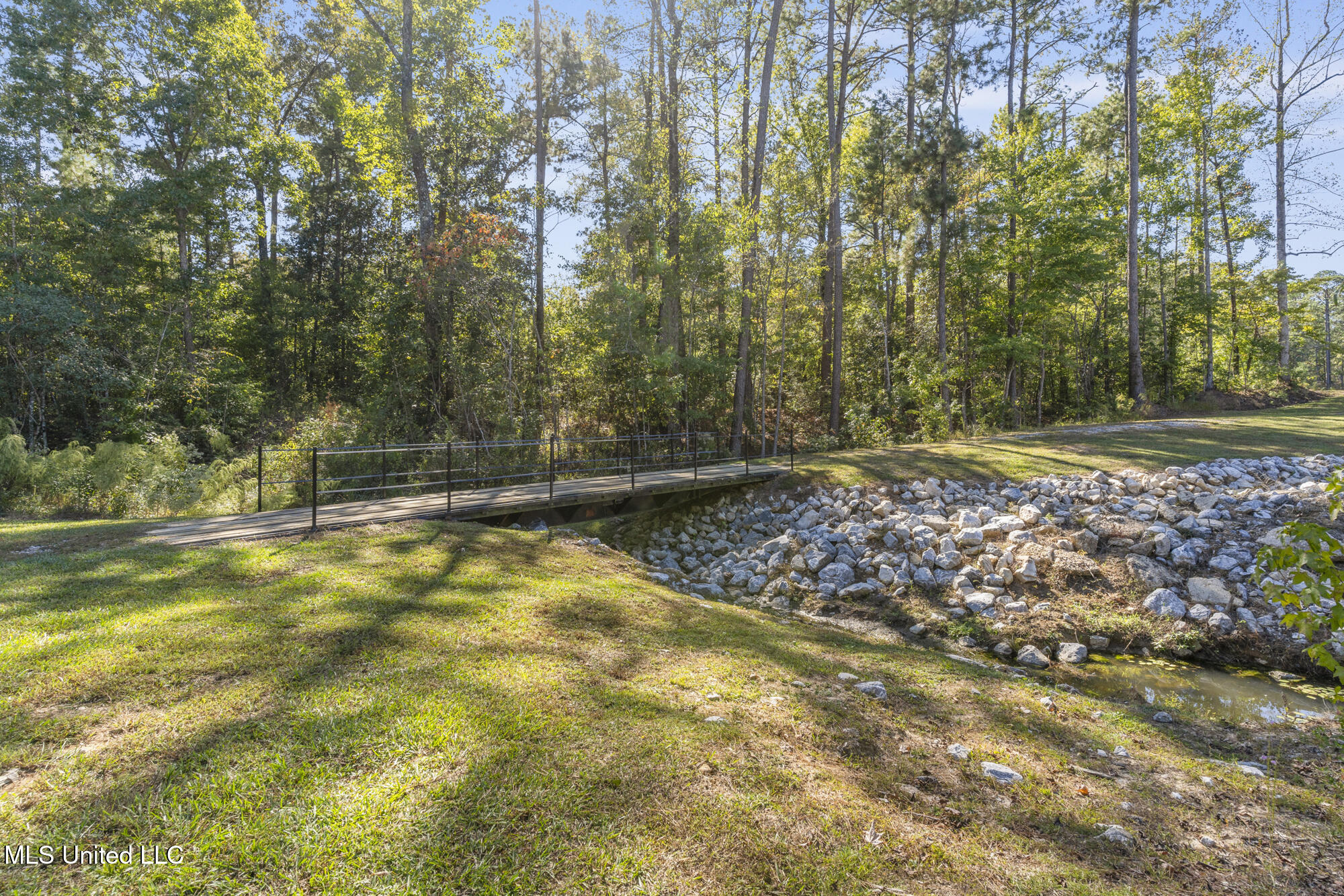 14 East Yellowstone Road Hattiesburg, MS 39402 - Photo 38 of 48 ghubphoto_047