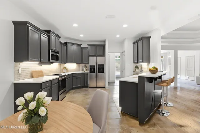 $419,000 | 14 East Yellowstone Road, Hattiesburg, MS 39402