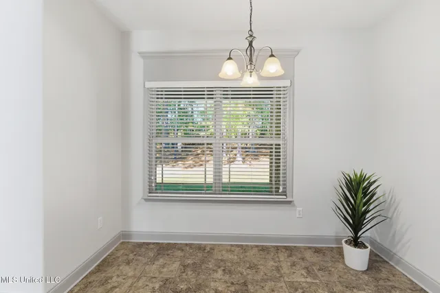 $419,000 | 14 East Yellowstone Road, Hattiesburg, MS 39402