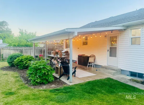 $435,000 | 3509 8th St C, Lewiston, ID 83501