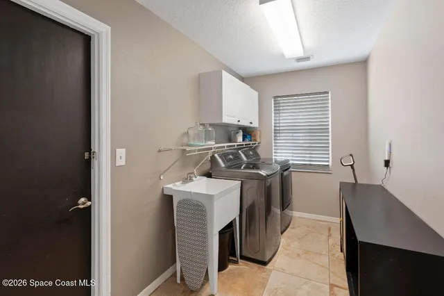 $664,900 | 2639 Lowell Circle, Melbourne, FL 32935