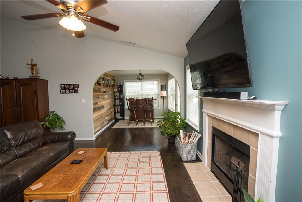 5791 Pebblebrooke Road Whitestown, IN 46075 - Photo 10 of 30