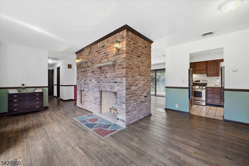 242 Old Turnpike Road Califon, NJ 07830 - Photo 6 of 29
