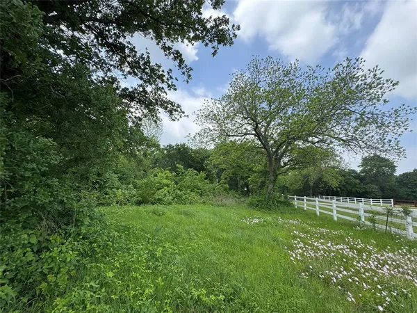 $174,000 | 210 County Road 1264, Whitesboro, TX 76273